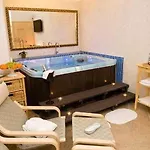 Donatello Hotel