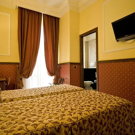 Donatello Hotel 3*