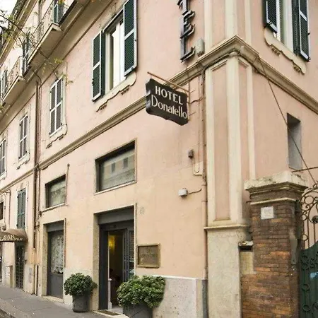 Hotel Donatello 3*