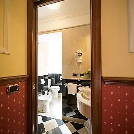 Donatello 3* Rome