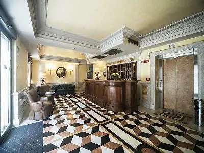 Hotel Donatello 3*
