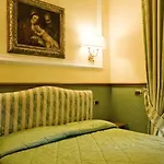Hotel Donatello 3*